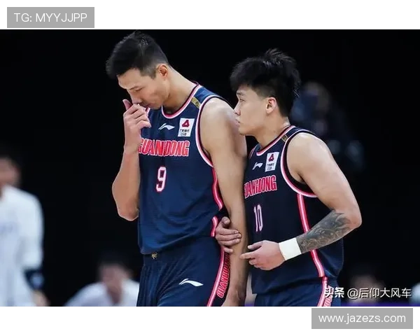 深圳篮球队快攻战术深度解析与实战应用探讨