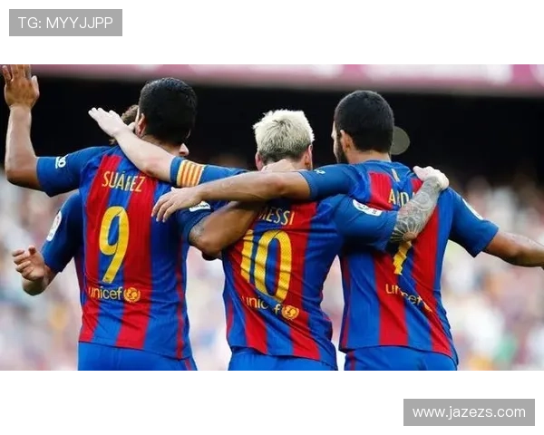 足球明星展现停球绝技引领广告潮流传递运动激情与品牌魅力 足球明星展现停球绝技引领广告潮流传递运动激情与品牌魅力